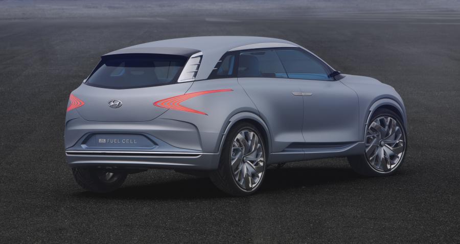  Hyundai FE Fuel Cell Concept 2017 года  (фото 13 из 14)